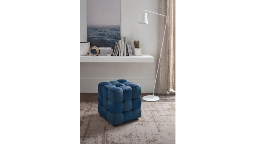 Pouf Cube in tessuto imbottito e trapuntato di Target Point