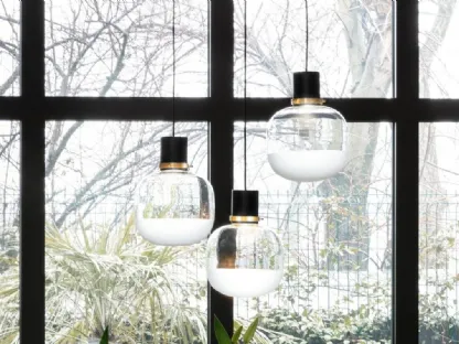 Lampada in vetro con finitura trasparente e satinata Ghost Sospensione di Midj