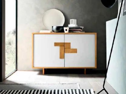 Madia Swing Snow a due ante in laccato e legno di FGF Mobili