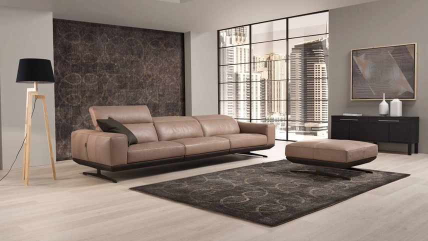 Divano lineare in pelle Gloria di Egoitaliano