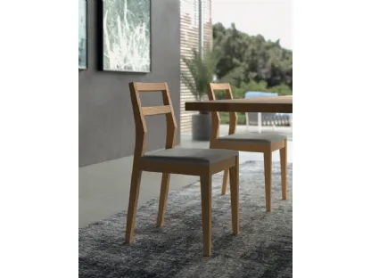 Sedia Helen in legno con seduta in microfibra di FGF Mobili