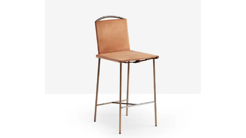 Sgabello Rem in cuoio di Midj