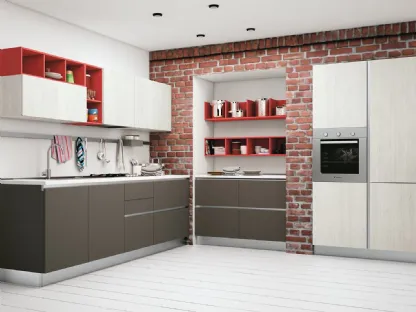 Cucina Moderna lineare Ank in laccato opaco Fango e melaminico Rovere Bianco di Creo