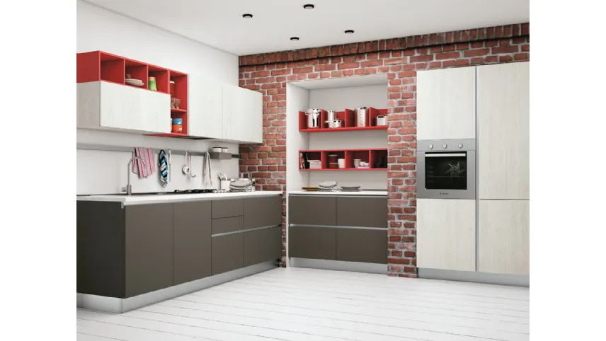 Cucina Moderna lineare Ank in laccato opaco Fango e melaminico Rovere Bianco di Creo