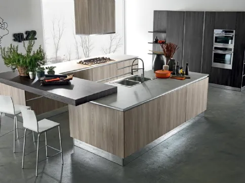 Cucina Moderna a isola SP22 03 in laminato finitura effetto legno di Astra
